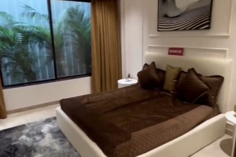 Redision-Royal-Internal-Bedroom