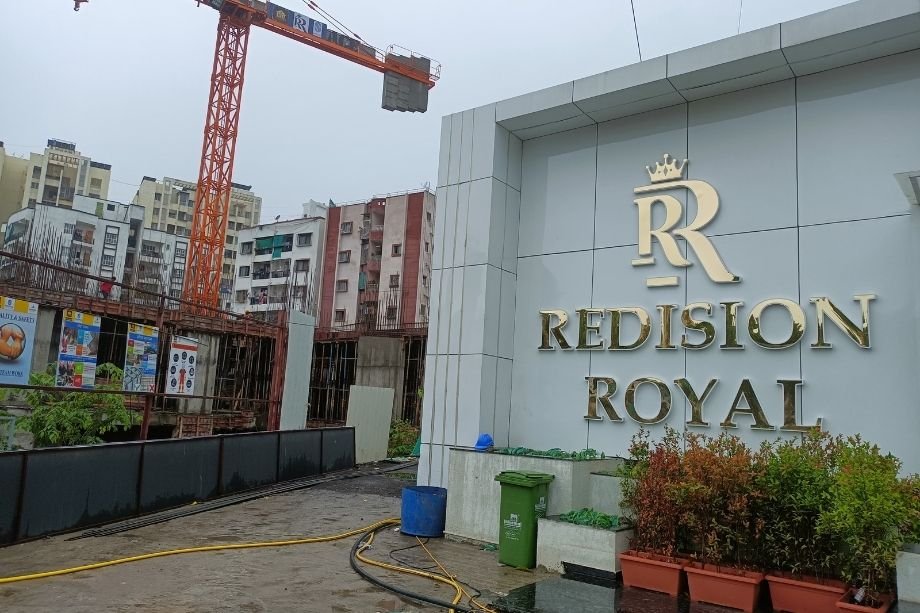 Redision-Royal-Construction